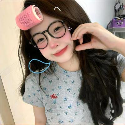 我罩袍下的口红